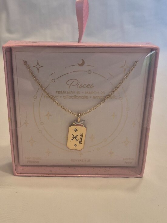 Jewelry - 14k Yellow Gold Plated Pisces Zodiac Sign Necklace Reversible Design NWT
